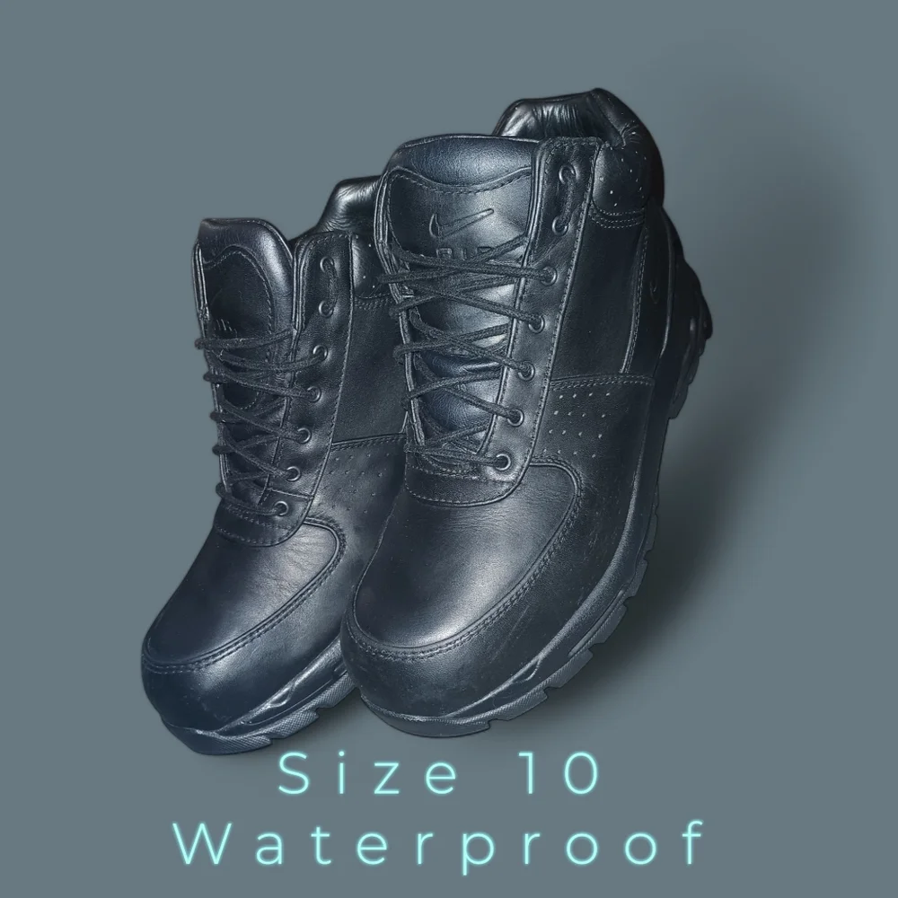 Nike ACG Black Lace-Up Waterproof Men's Boots